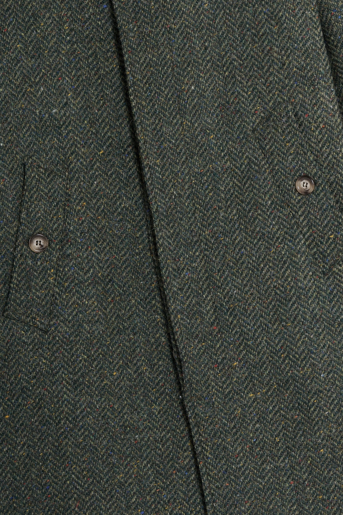 Dettaglio Cappotto Raglan Donegal Tweed con tasche
