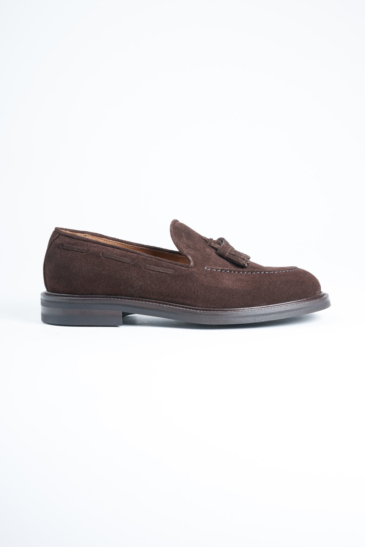 Mocassino con Nappine Scamosciato
