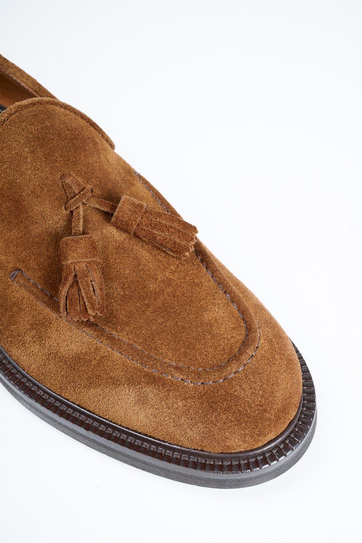 Mocassino con Nappine Scamosciato