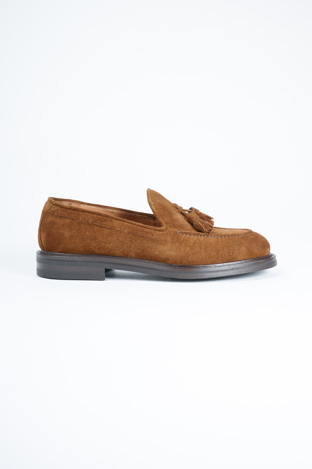 Mocassino con Nappine Scamosciato