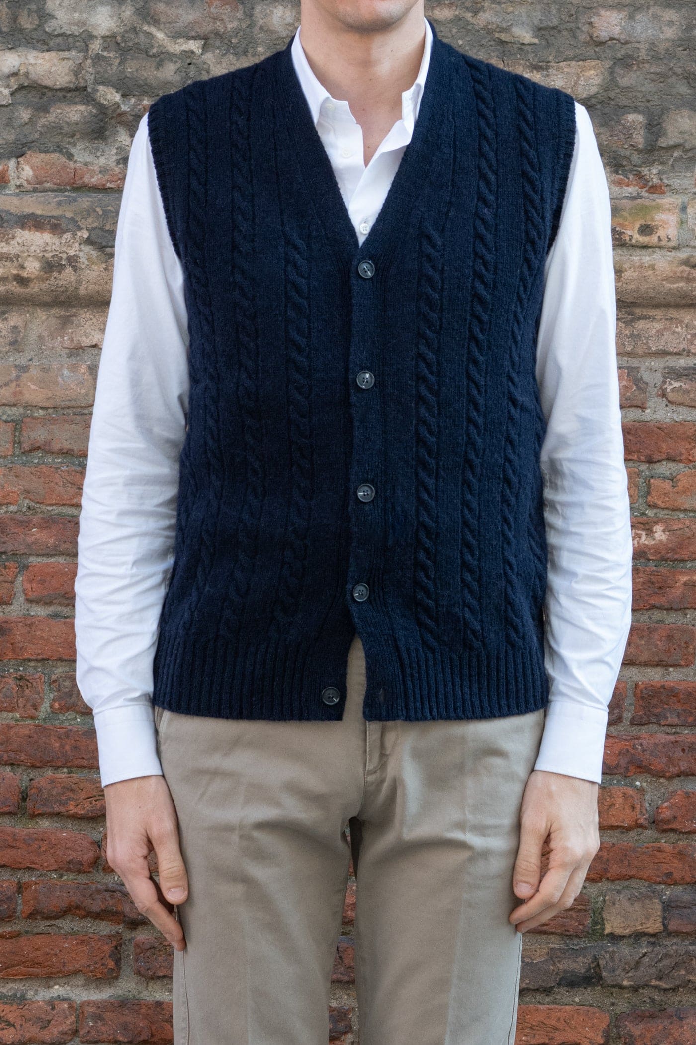 Shetland vest buttons