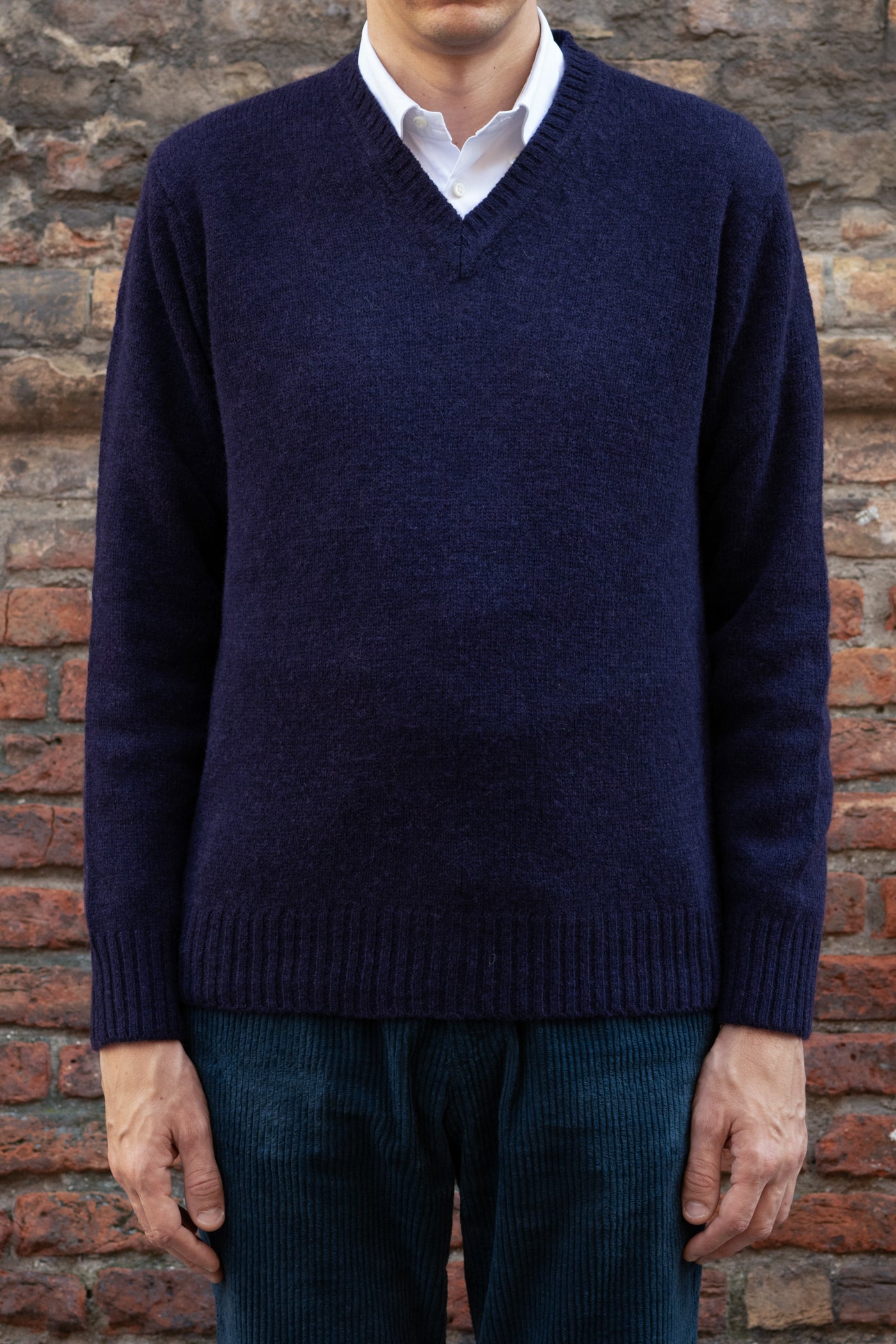 Shetland collo a V